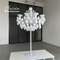 China New Design Gorgeous Wedding Decorative White Chandelier Candelabra For Centerpieces factory