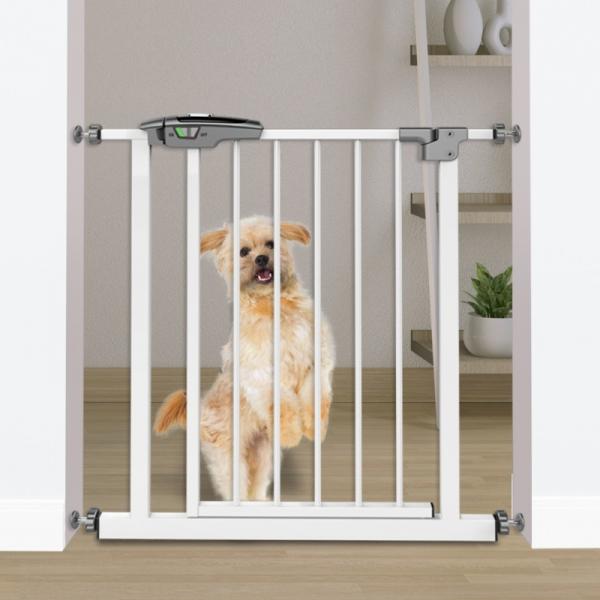 Quality Adjustable Baby Safety Gate Auto Close Baby Safety  Gate Triple Protection Baby Pet Gate for sale