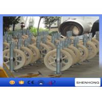 China Rubber Covered Large Diameter Rope Pulley / Flexible Nylon Rope Pulley Single Conductor Stringing Blocks factory