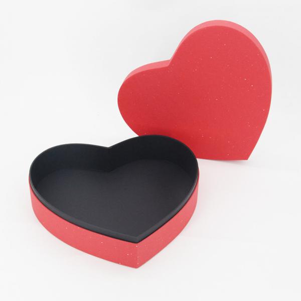 Quality Custom Heart Shaped Gift Cardboard Paper Gift Box Packaging For Jewelry for sale