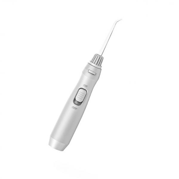 Quality 2000mAh Battery Rechargeable Oral Irrigator , 880ml Tank Water Flosser FCC for sale