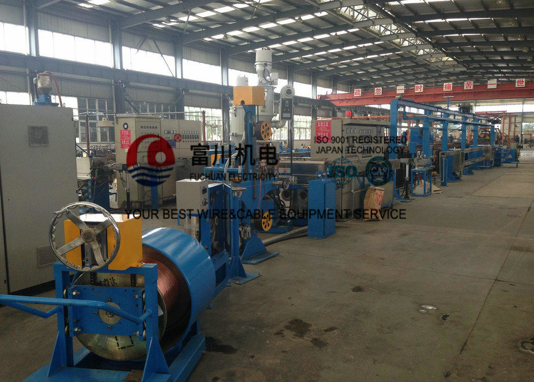 China Fuchuan Extruder Machine For Electric Wire Power Wire Insulated Sheathing factory