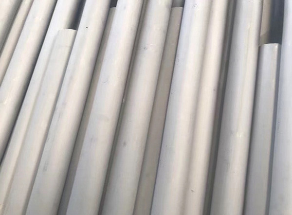 China Tubos De Acero Stainless Steel Round Pipe Inoxidable Sin Costura DIN 1.4301 1.4306 factory