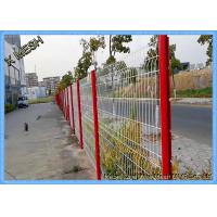 China 10 Gauge Triangle Curved Metal Fence 3D Wire Mesh Fence Black PVC Coated SGS Approved for sale