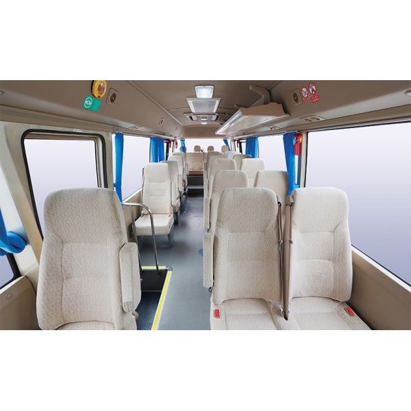 Mileage 375km Pure Electric Bus Left Steering EV Luxury Coach Bus from
