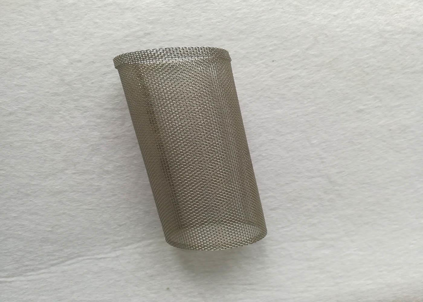 China Stainless Steel Wire Mesh Metal Mesh Screen Filter Tube For Fuel Refueling Equipment for sale