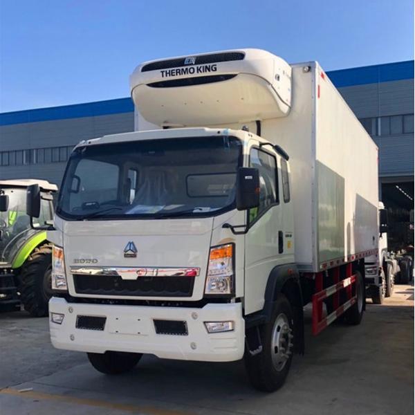 Quality 10 Tons Deep Freezer Truck FRP 160hp Refrigerated Van Truck for sale