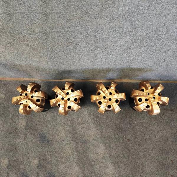 Quality 15 1/2 (393.7mm) Custom Showroom Location oilfield Water Well PDC Bits Durable for sale