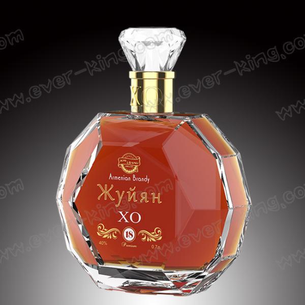 Quality High End Diamond Shape Glass Brandy Bottle Embossed for sale