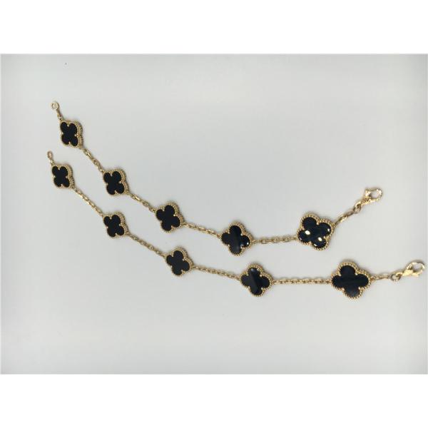 Quality Vintage Van Cleef Flower Bracelet With 5 Motifs Onyx , 18k Gold Charm Bracelet for sale