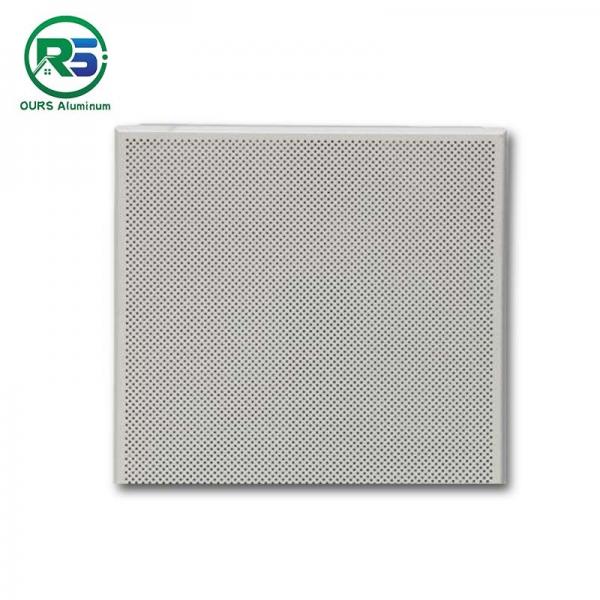 Quality Suspended White Clip In Metal Ceiling False Ceiling Tiles Hospital Decoration 600x600mm for sale