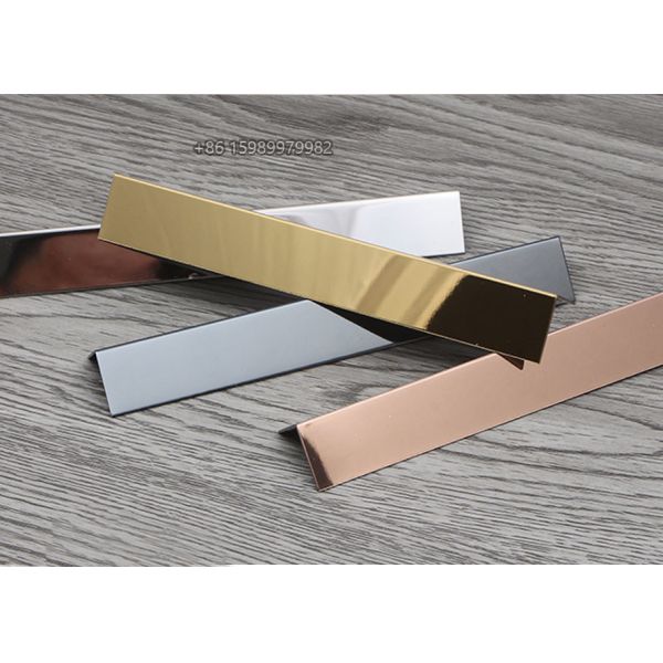 2.5m Stainless Steel Wall Protection , SUS304 Metal Wall Angle Corner