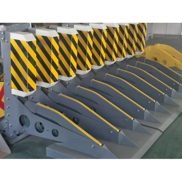 Quality Aluminum Alloy 1144mm Height Road Traffic Barrier for sale