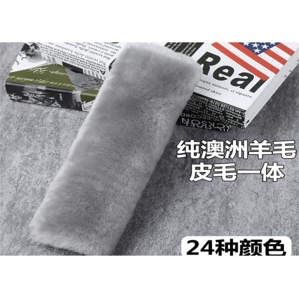Quality Dyed 24 Colors 100% Sheepskin Seat Belt Cover Warm Keeping With Universal Size for sale
