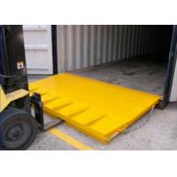 China Custom Folding Mini Mobile Yard Ramp For Container Loading Ramps factory