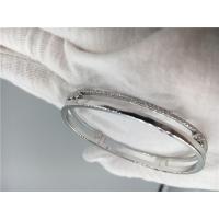 China Saddle Shape Moving Diamond Bracelet , Ladies 18k White Gold Bangle Bracelets factory