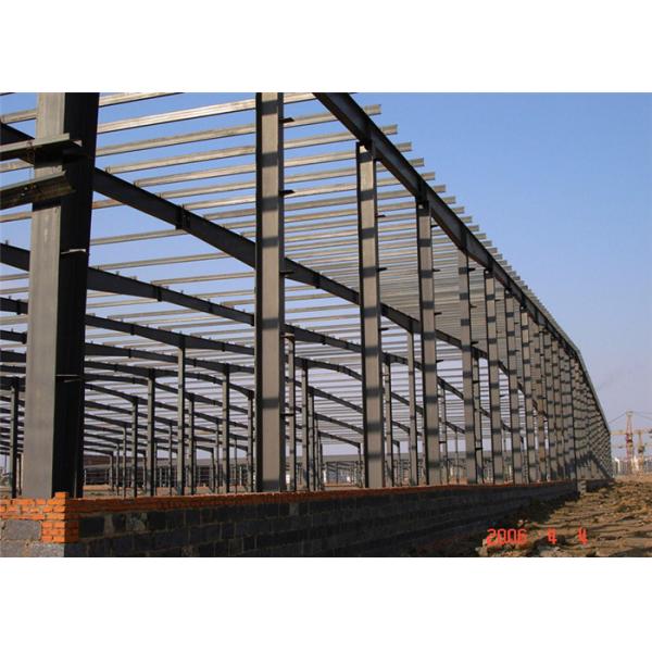 Quality Low price galvanized steel structure prefabricated warehouse with frame use life for sale