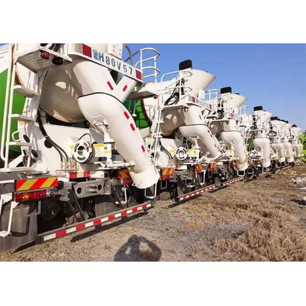 Quality 375HP Second Hand Concrete Mixer Trucks 1200R20 Howo Transit Mixer for sale