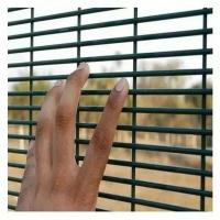 China PVC Coated Wire Mesh Sheets , Steel Wire Garden Fence For Road Protection factory