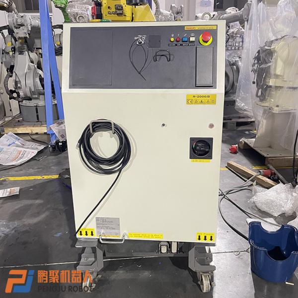 Quality Articulated Used FANUC Robots Spot Welding Robot R 2000iB 210F for sale