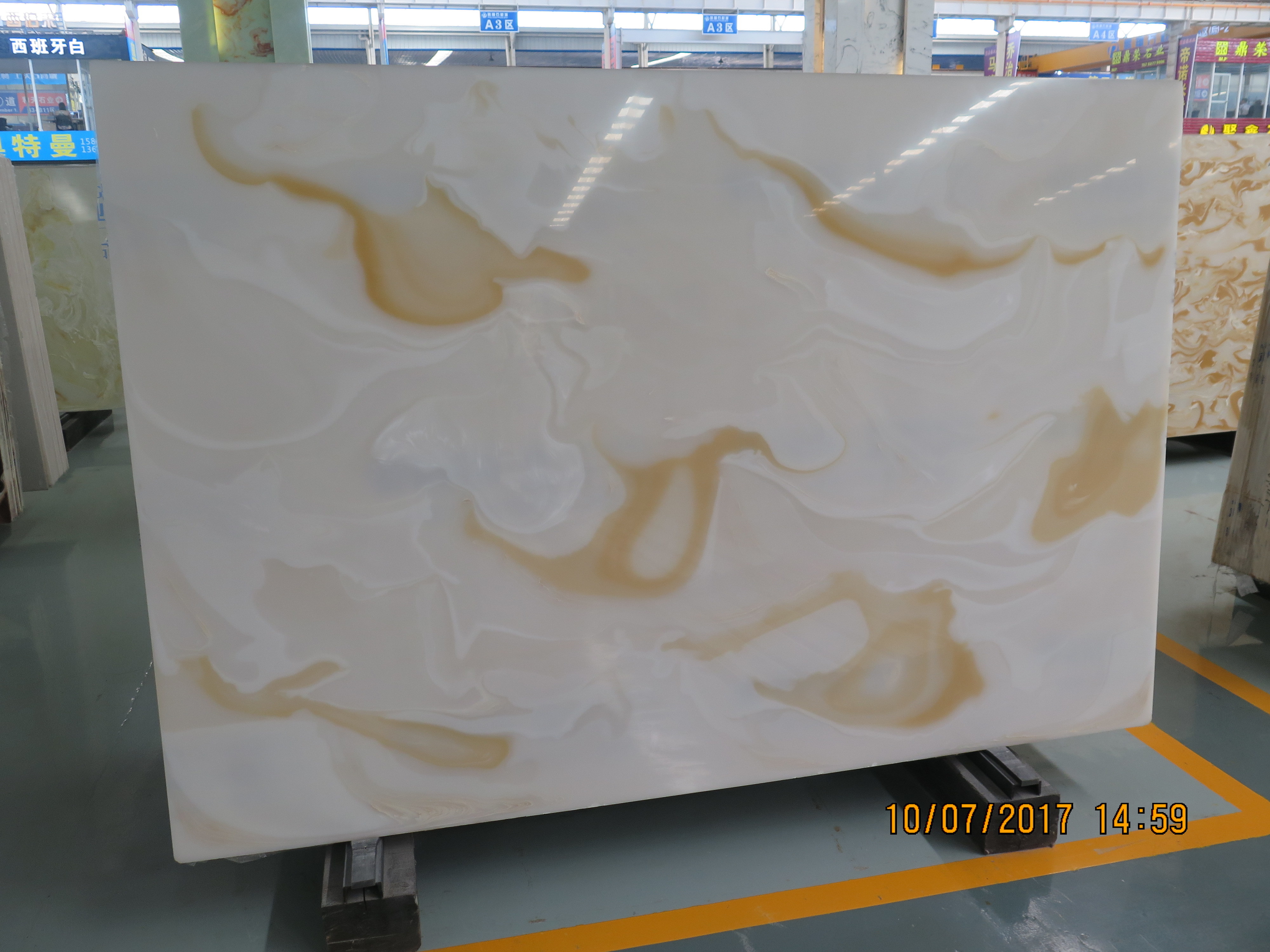 China White Quartz Solid Stone Countertops / Solid Surface Kitchen Countertops factory