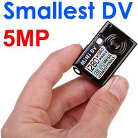 China 60 Degrees Lens Angle 1280 * 960 Smallest HD Mini DV Camcorders With 16GB  SD / TF Card factory