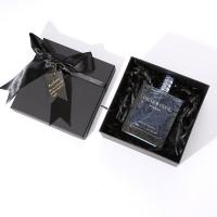 China UL Certificated Perfume Cosmetic Gift Box Debossed Varnishing Finished factory