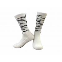 China Customize Non Slip Soccer Grip Socks Sports Training factory