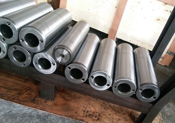 Quality CK45 Ground Hollow Metal Rod For Hydraulic cylinder Length 1000mm - 8000mm for sale