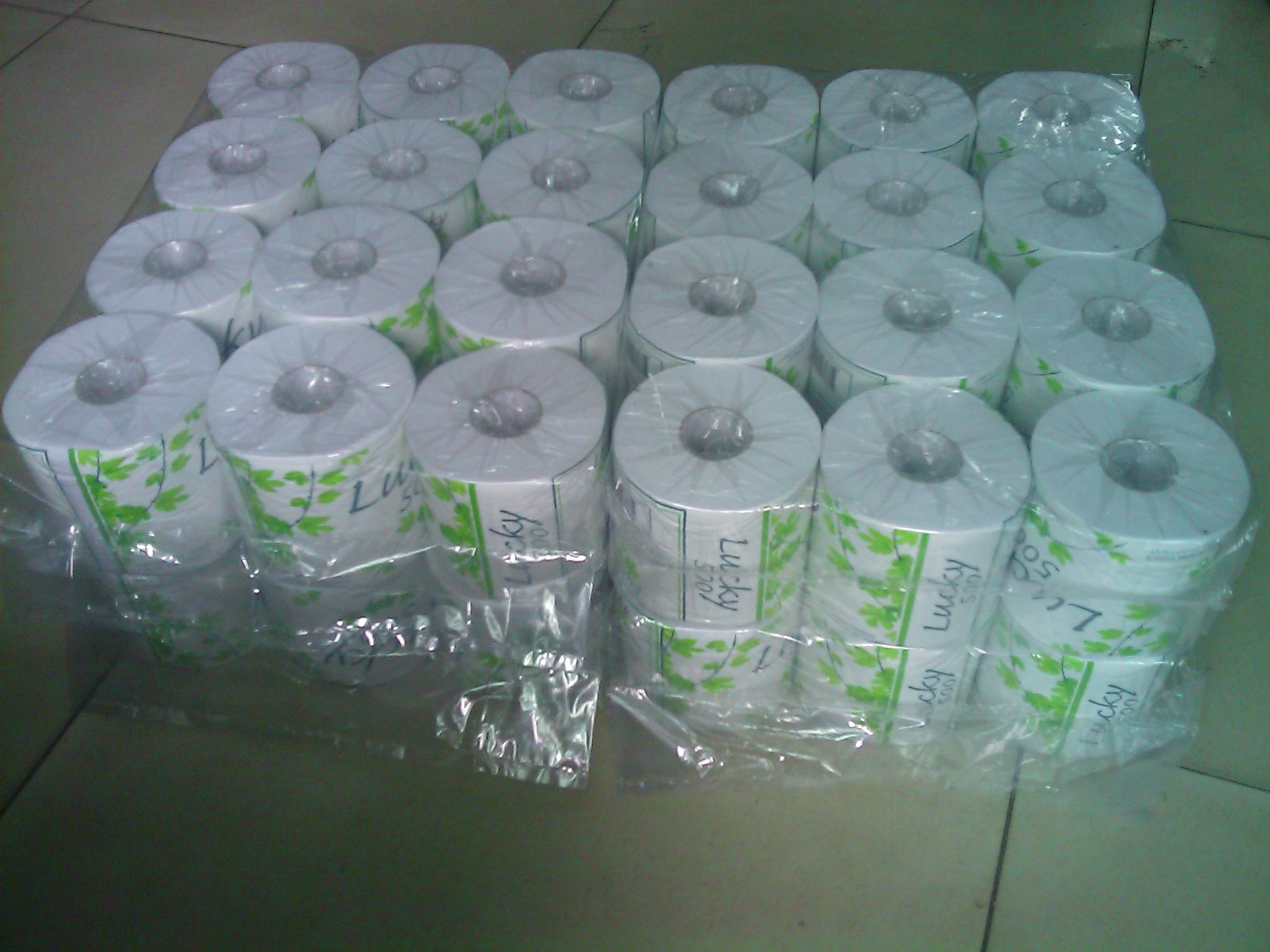 China White 36 Rolls Packing Toilet Tissue Paper Roll ,  Recycle Tissue factory