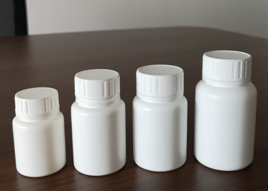 Quality Full Set Plastic Pill Bottles Food Packing Stage Material With Custom Logo for sale