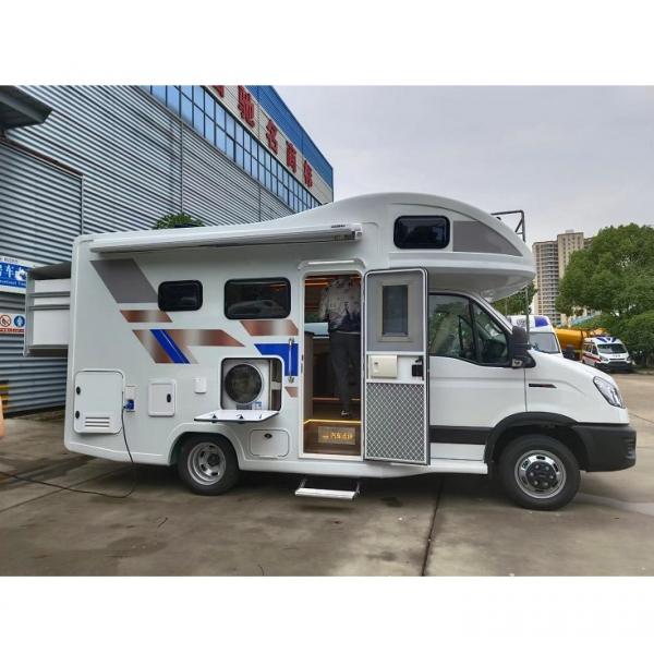 Quality Customized RV Caravan Van 130km/h , 4x2 Small Family Camper Van Mobile Travel for sale