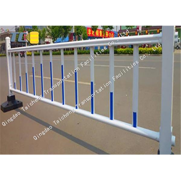 Quality Hot Dip Galvanized Roadside Fence Steel Pipe Concrete For Road Traffic Safety for sale