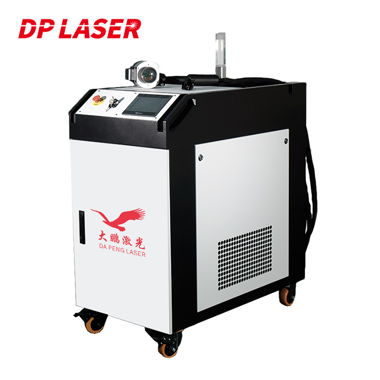 China Handheld Fiber Laser Cleaning Machine 500W 1000W High Powered factory