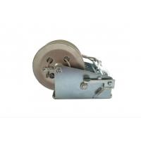 China Zinc Plated Hand Crank Boat Winch 2500lb 3000lb 3500lb With Cable Or Strap factory