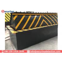 China 3 Meters Width Hydraulic Barricade Road Blocker System For Controlling factory