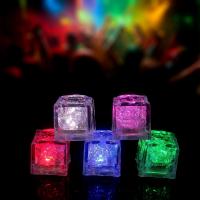 China Ice Cube Light Up LED Colorful Ice Cube Induction Flashing Ice Cube Light factory