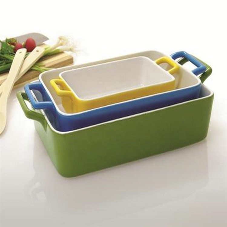 China Microwave Safe Stoneware Ceramic Bakeware Sets Eco Friendly With Handle factory