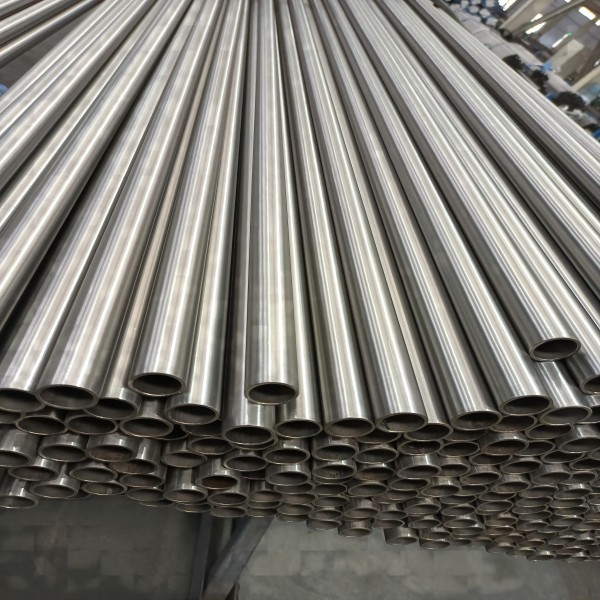 Quality manufacture factory Seamless ASTM B338 gr9 titanium alloy pipe 3000mm for sale