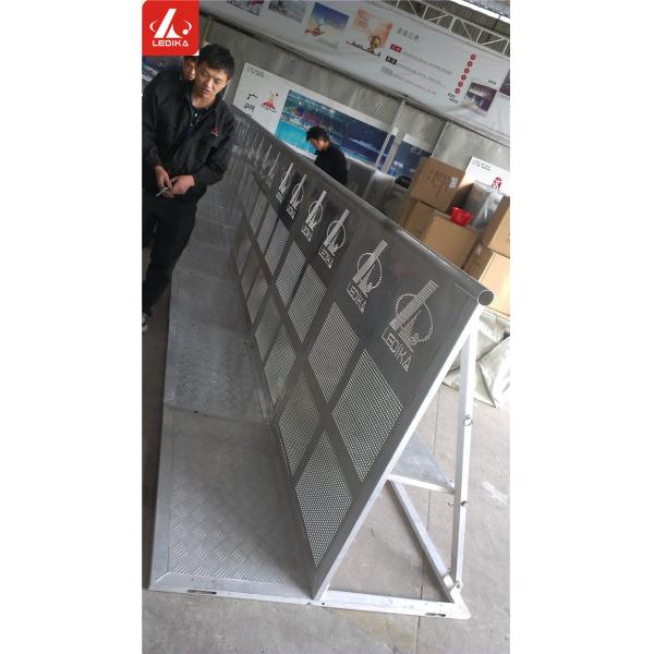 Quality Metal Silver Crowded Pedestrian Control Barriers Aluminum 6082 Crowd Control for sale