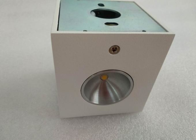 China Pure Aluminum IP20 50000Hours Square Up And Down Indoor Wall Light For Hotel factory