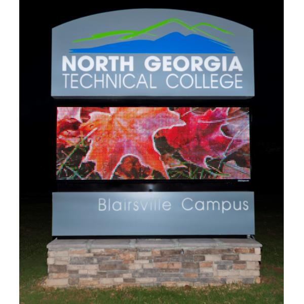 Quality IP65 Waterproof Monument LED Signs , P8 Outdoor Advertising LED Display for sale