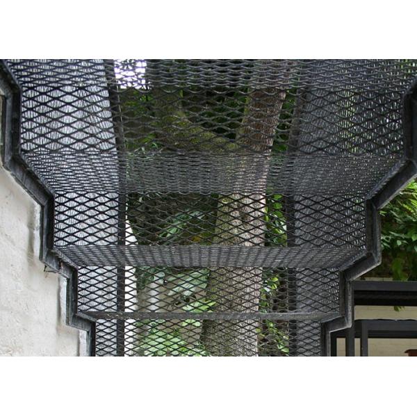 Quality Expanded Metal Stair Tread with Anti-Skid and High Load Capacity Provide Great for sale