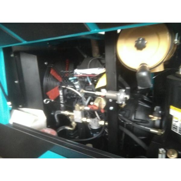 Quality 215Cfm 100Psi Diesel Screw Compressor Industrial Portable Diesel Compressor for sale