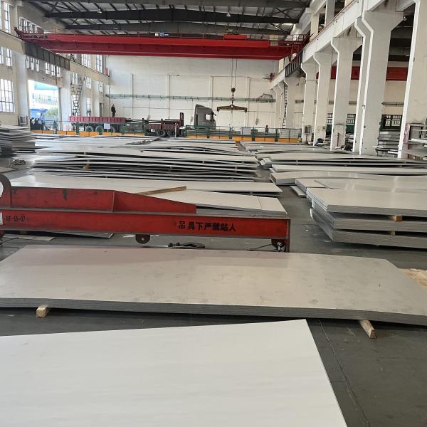 Quality High Temperature Resistant  Hot Rolled Stainless Steel Sheet  AISI  316L Customized Length 1.5mm Thick for sale