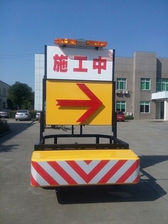 Quality Anti Impact Detachable Truck Mounted Attenuator for sale