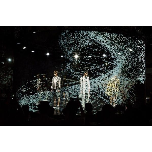 Quality 3D Hologauze Holographic Mesh Screen Live Show 3D Holographic Video Projection for sale