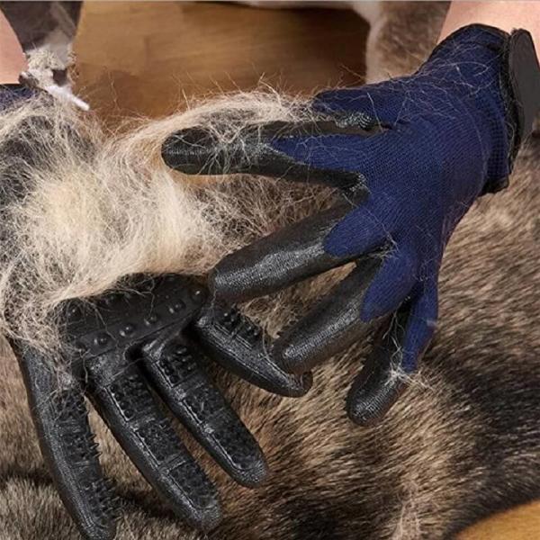 Quality Dog Hair Grooming Glove / Cats Soft Rubber Pet Hair Remover Comb for sale