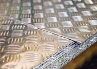 China 1050 H14 Aluminum Checker Diamond Treadplates Raised Plates 1.5X1250X2500 factory