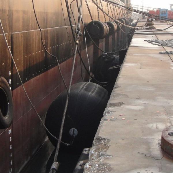 Quality SGS 50Kpa Float Fender  for Jetty Hot Sale  Natant Rubber Floater for sale